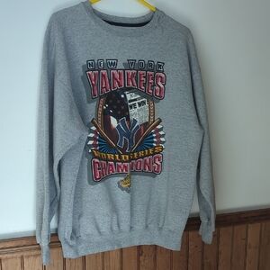 1996  New York Yankees World Series Sweatshirt Size - XLarge